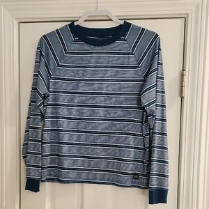 Mountain Hardwear Navy and White Striped Long Sleeve Tee